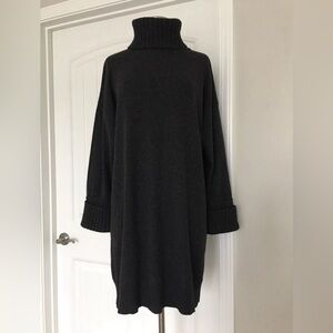 La Perla Villa Toscana dark gray wool cashmere turtleneck tunic sweater